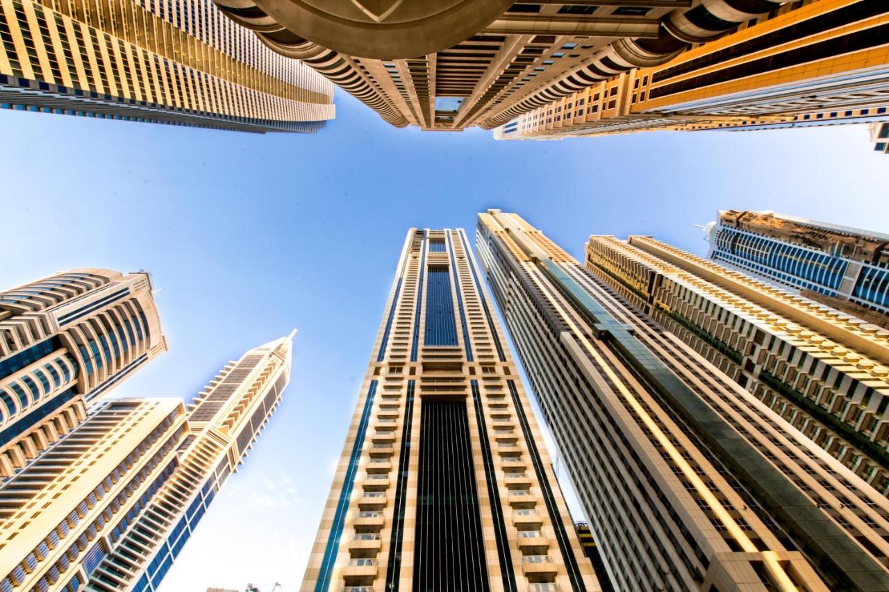 Small Budget Rooms For 'Girls' Only In Dubai, Marina Exterior photo